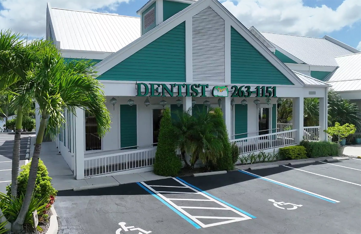 Image of Park Family & Cosmetic Dentistry building