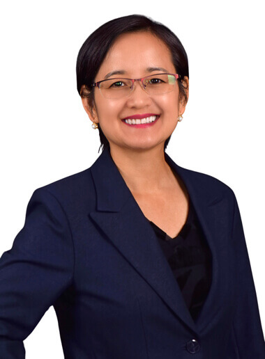 A photo of Dr. Huynh-Le, of Park Family and Cosmetic Dentistry